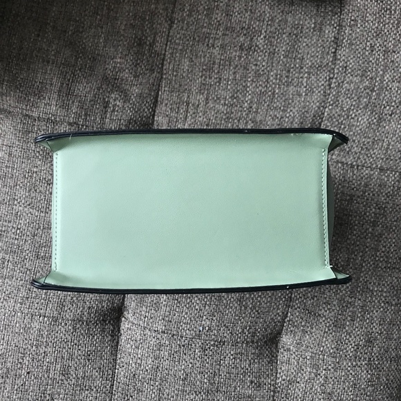 Steve Madden Evelyn / Bevelyn Mint Green Crossbody handbag - Picture 16 of 16